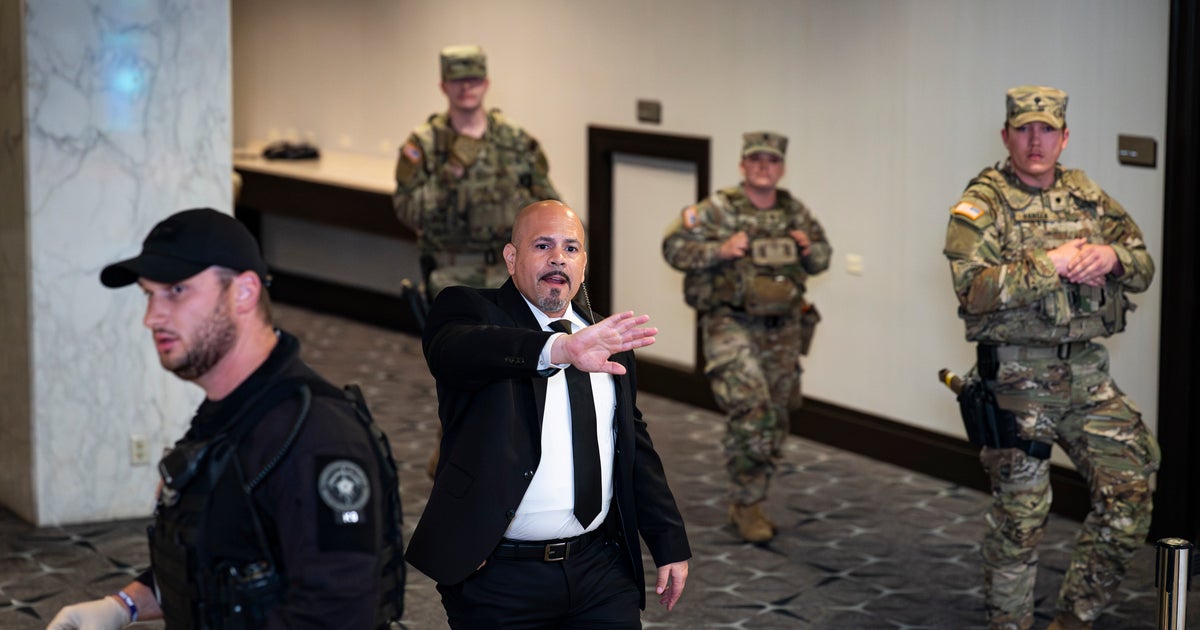 Trump's Security Again Faces Scrutiny After Press Dinner Shooting