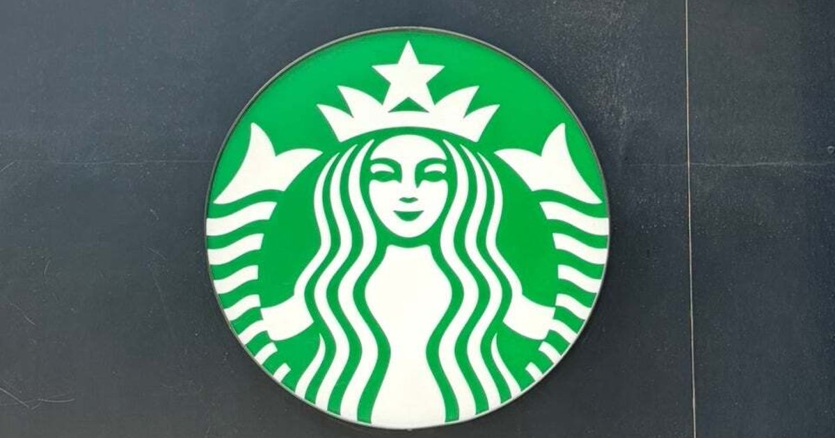 「背徳すぎる！」「破壊力ばつぐん」スタバの『390円甘じょっぱスイーツ』何回でも食べたくなっちゃうウマさなの！《実食レビュー》