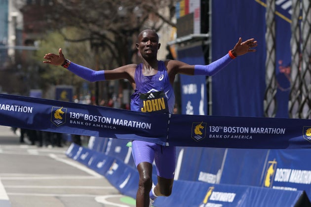 ボストンマラソン2026 男子の部で、2:01:52のタイムで優勝したケニアのジョン・コリール選手（＝2026年4月20日撮影）