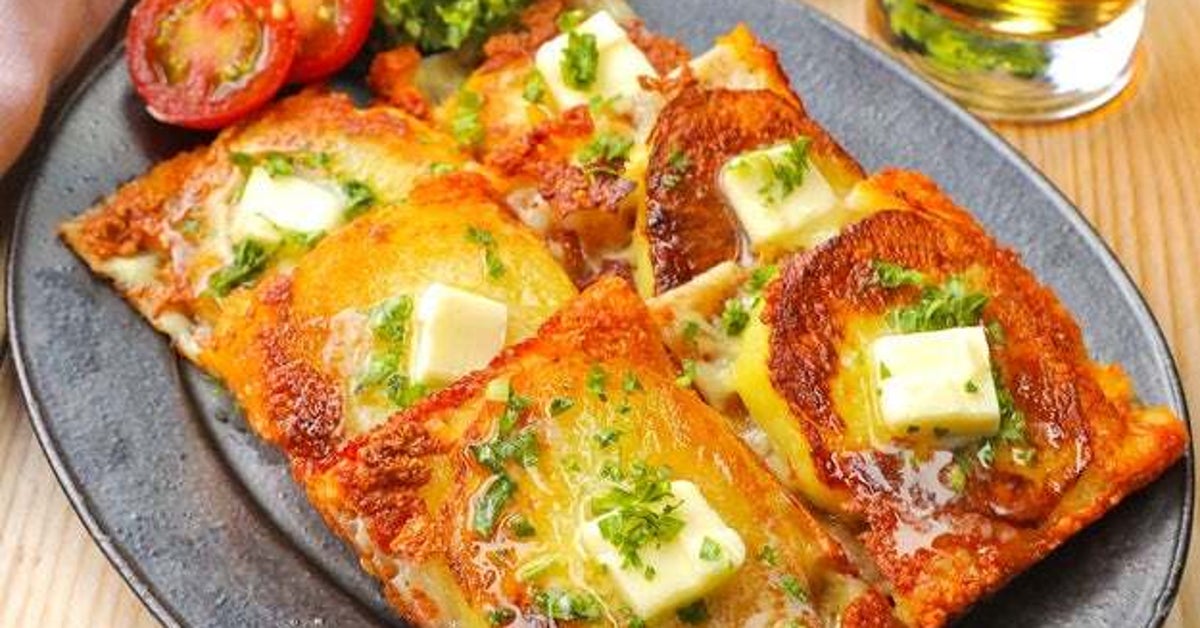 じゃがいも×チーズで手が止まらない！カリカリ食感がクセになる、人気のおかず・おつまみレシピ3選