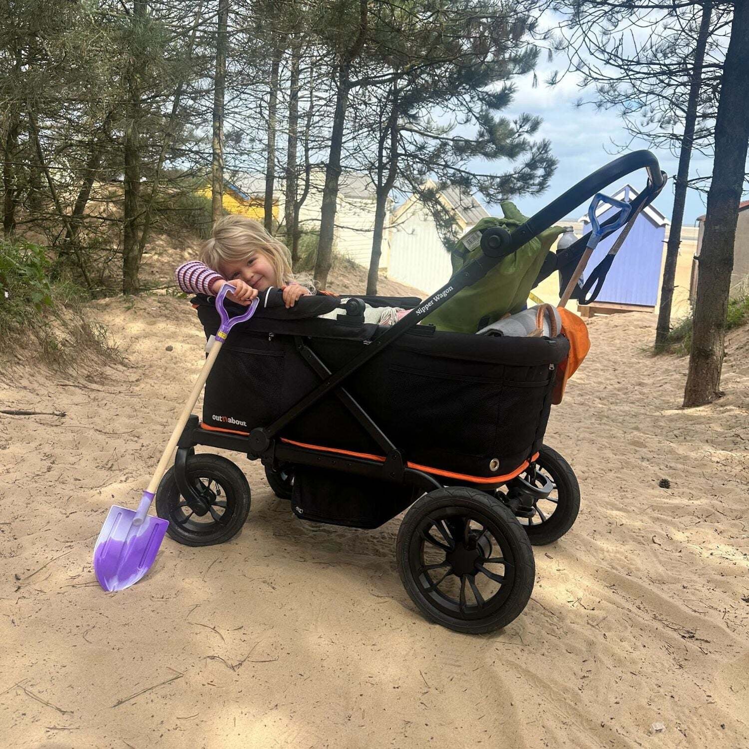 This Trolley Is A Festival And Beach Day Essential If You're Taking Kids