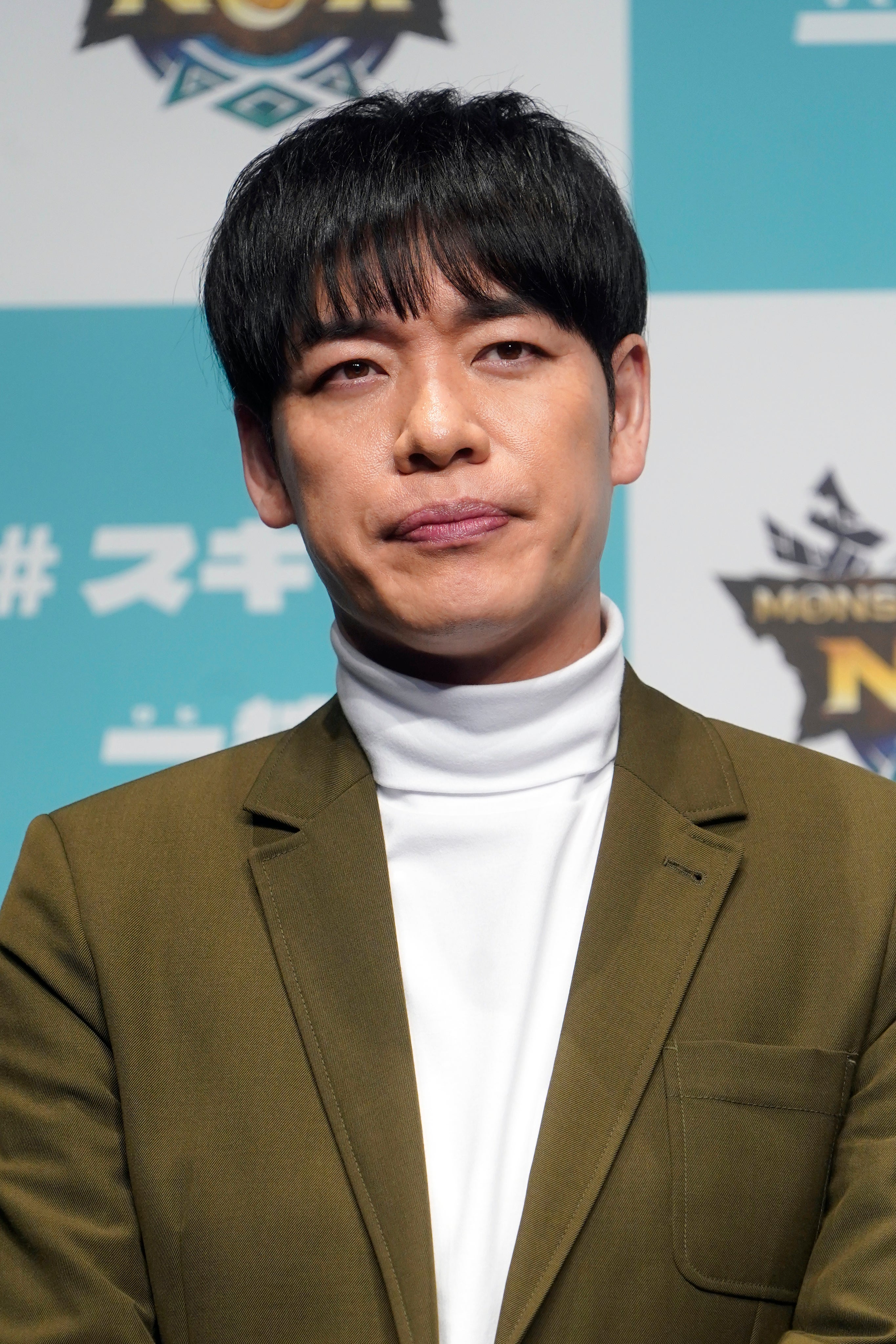 川島明、弾丸カナダロケで“カイジ”風機内食に遭遇⇒「ざわ・・ざわ・・」「完全にあのシーン」