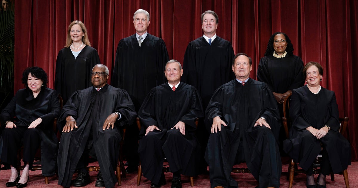 Supreme Court Seems Split Over Admin Bid To End Immigrant Protections
