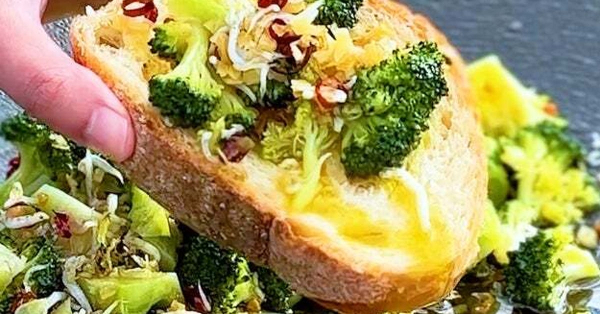 【ブロッコリーはゆでずにおいしくなる】焼く・揚げる・かける！新常識のブロッコリーレシピ3選