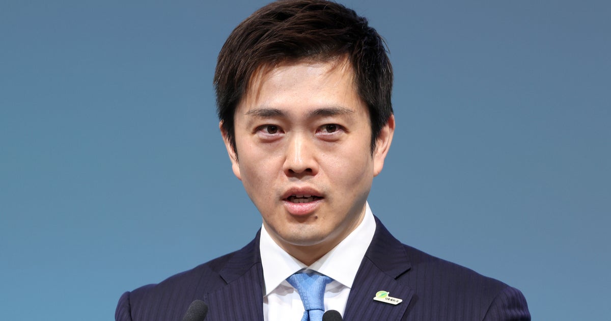 吉村知事、恋リア『恋愛病院』鑑賞会での「顔で1番美しい」発言に波紋。公人の外見評価に批判も