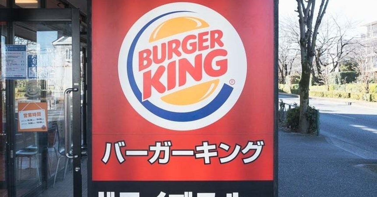 「これを待ってた」「パティ5枚はやばい」バーガーキングの『超特大2890円バーガー』にSNS騒然！まさに“横綱級”のボリュームなんです！
