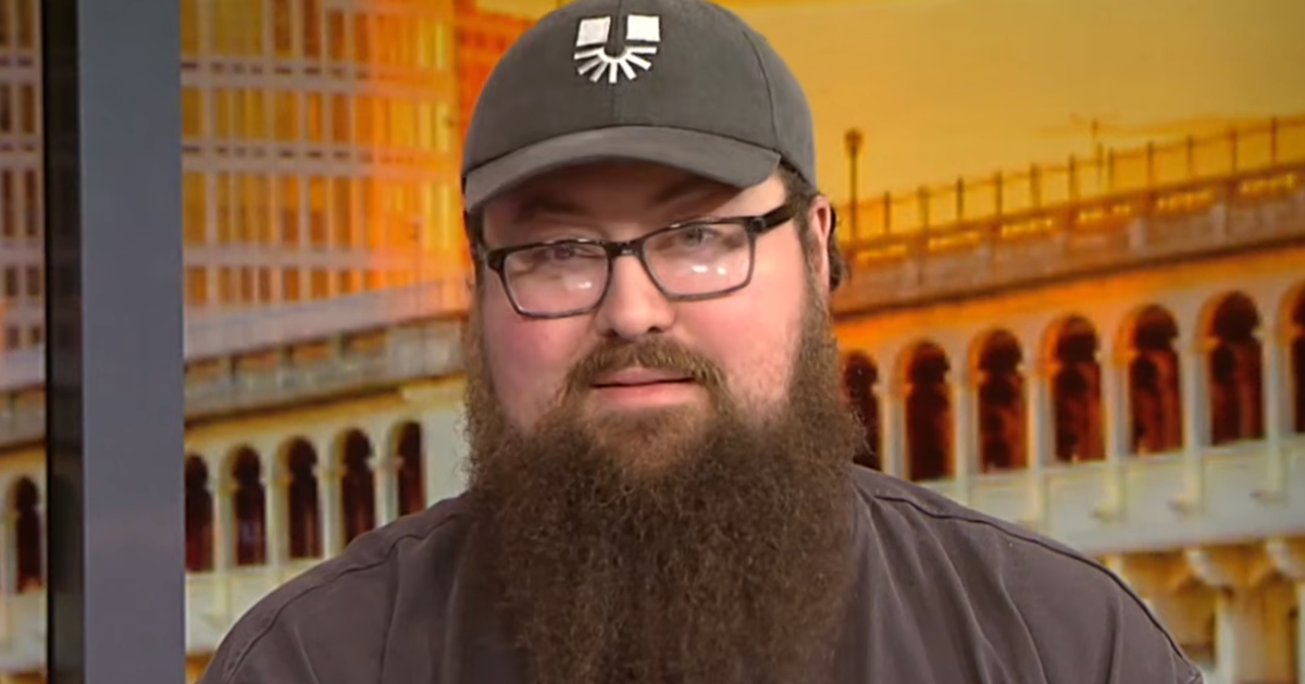 Man Who Stole Home Run Ball From Girl Admits He ‘Made A Lot Of Mistakes’