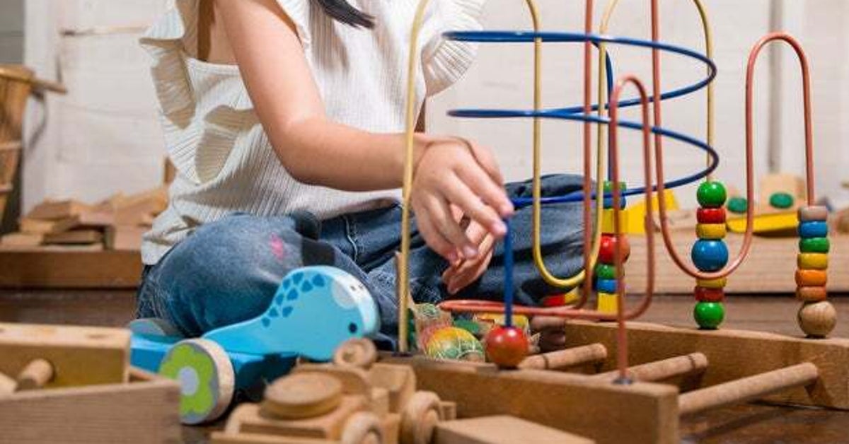 4歳の我が子が待つ部屋に向かうと「遅いよ」→保護者を待ち受けていた“お仕置き”に「めっちゃ笑った」
