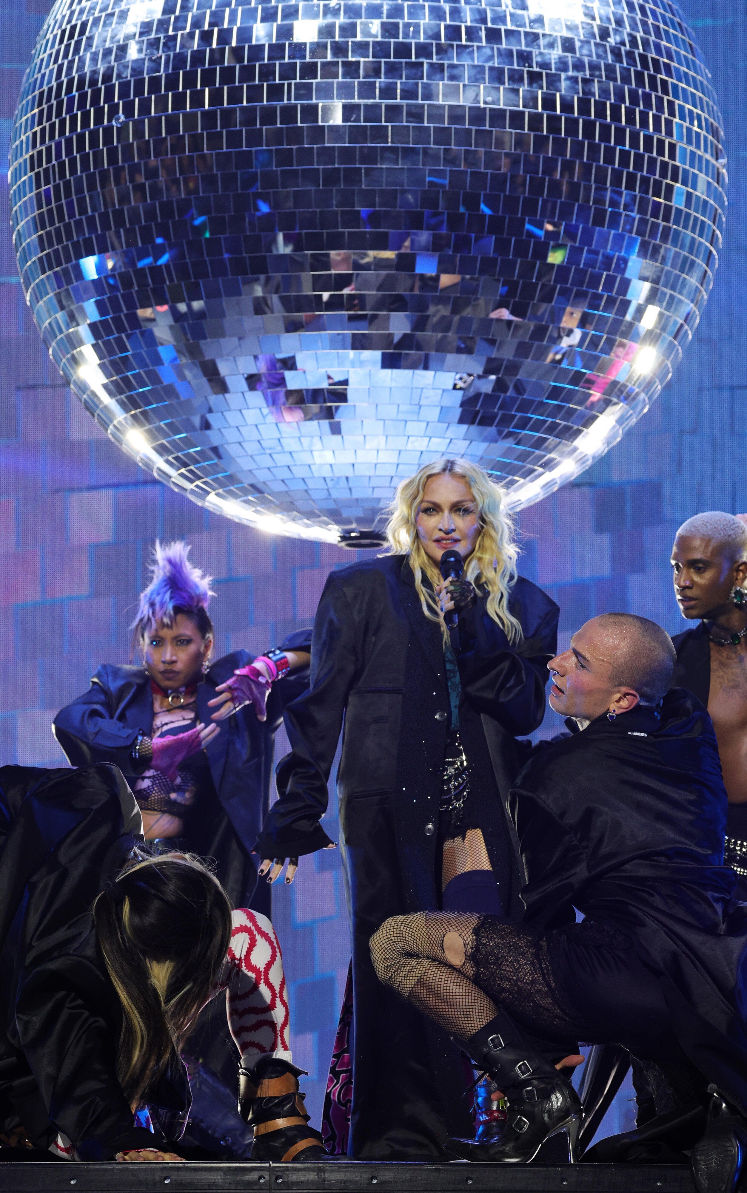 huffingtonpost.co.uk - Daniel Welsh - Madonna Makes Radio 1's Playlist For First Time In Almost 20 Years After Ageism Row
