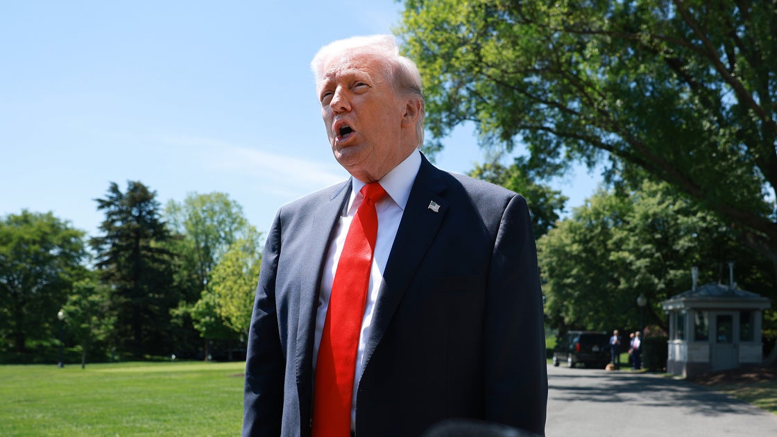 Trump Spins Tariff Wheel, Decides To Impose 25% Tax On Cars From EU