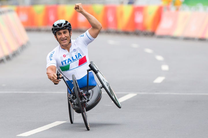 Italy's Alessandro Zanardi celebrates after winning the men's relay race in Rio de Janeiro, Brazil on September 16, 2016. (Photo by Mauro Ujetto/NurPhoto via Getty Images)