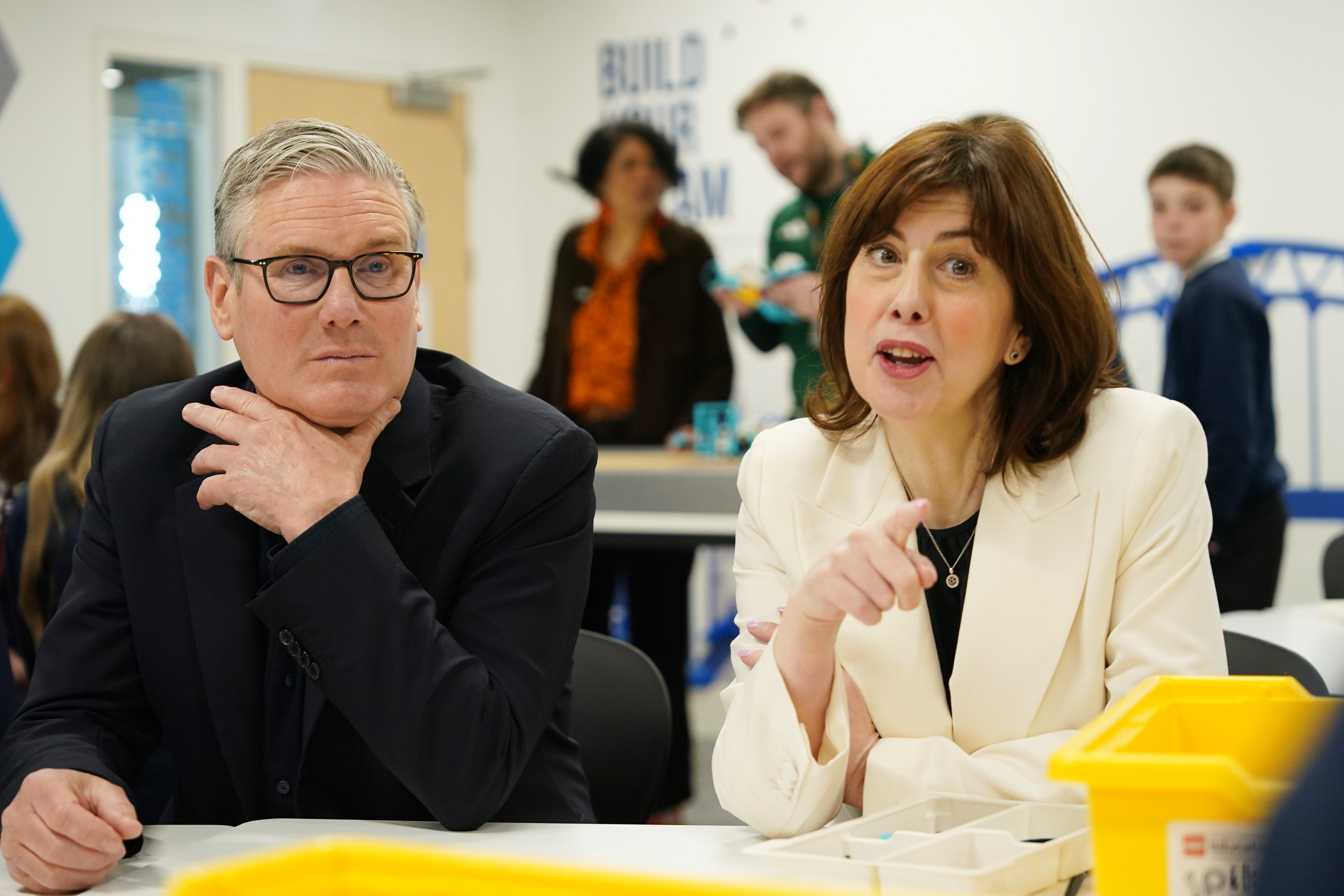 Labour's Deputy Leader Dodges Question About Starmer's Future