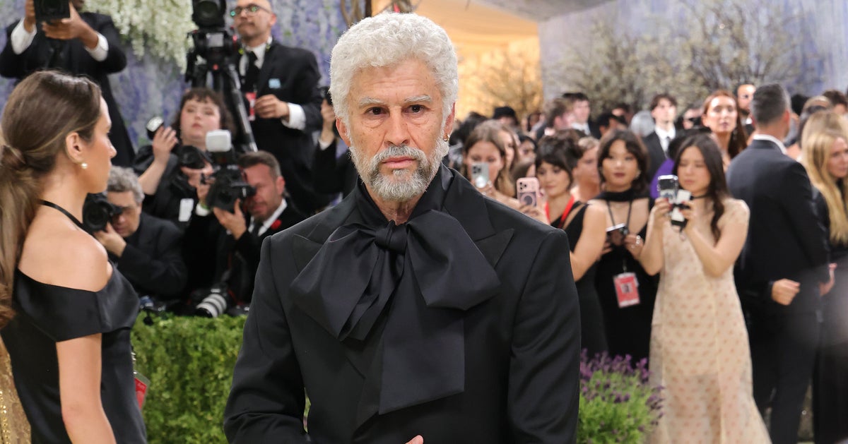 Bad Bunny Ages Decades on Met Gala Red Carpet in Bold Statement on Fashion and Mortality — image 1