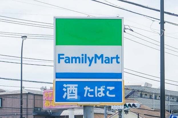 「3軒まわって買えた」「みんな群がってた」無料でもらえる『ファミマのポケモングッズ』がかわいすぎて全種類コンプしたい《購入レビュー》