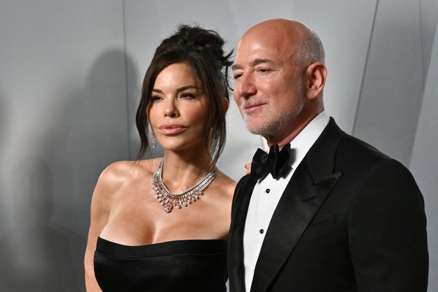Lauren Sánchez and Jeff Bezos at an Oscars after-party earlier this year