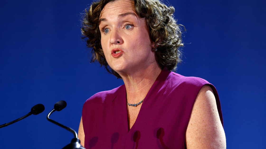 Katie Porter References *That* Viral Staffer Moment In New Ad