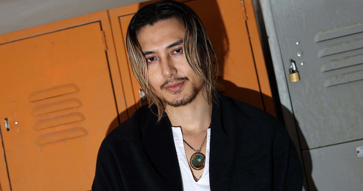 「ぶったまげた」藤井風の“斬新”ビジュアルにSNSざわつく「ご本人なの？」「めっちゃびびった」