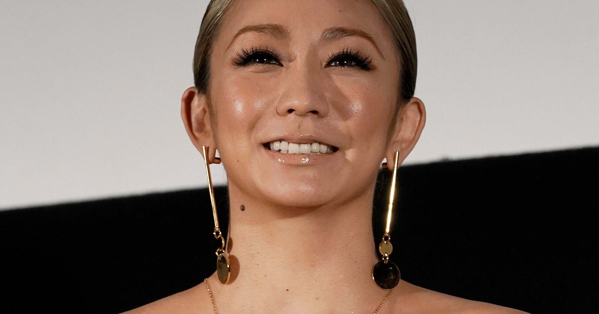 倖田來未、13歳息子との2ショットに驚きの声「こんなに大きくなったんですね」「仲良し親子すぎる」