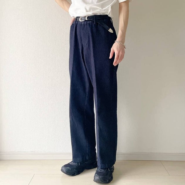 GU「ツイルワイドストレートパンツ」