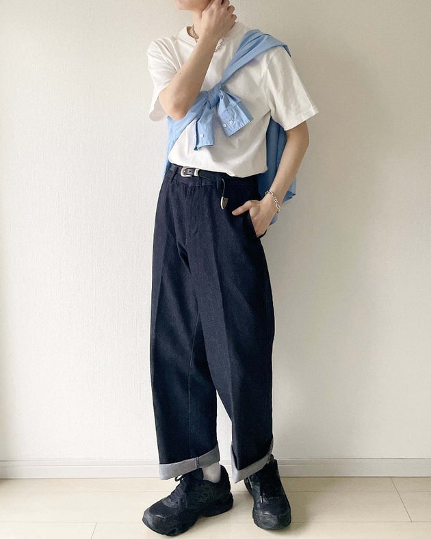 GU「ツイルワイドストレートパンツ」