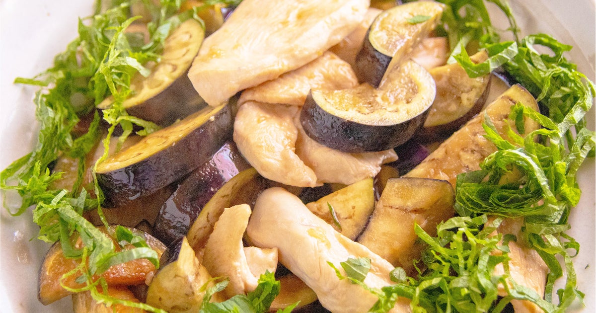 【なすと鶏むね肉はこう食べて!】大葉香るさっぱりおかずが15分で完成。暑い日にも食べやすい