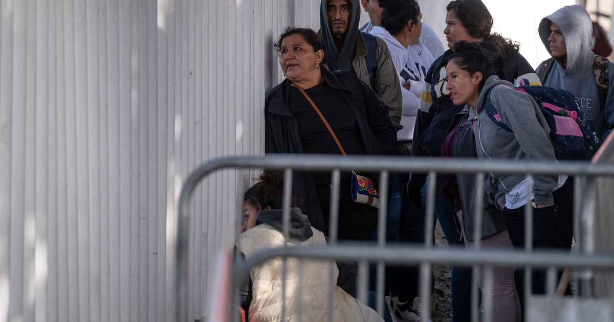 Supreme Court Says Border Guards Can Block Asylum-Seekers By Force