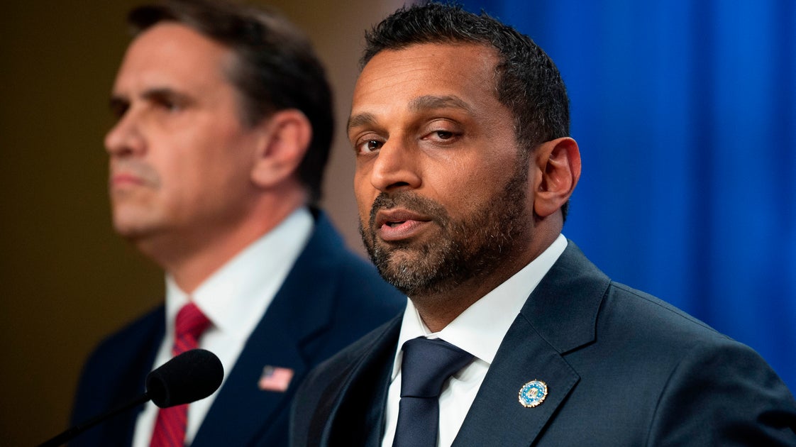 Democrats Probe Huge 'Illegitimate' Cash Payments To Fired FBI Agents
