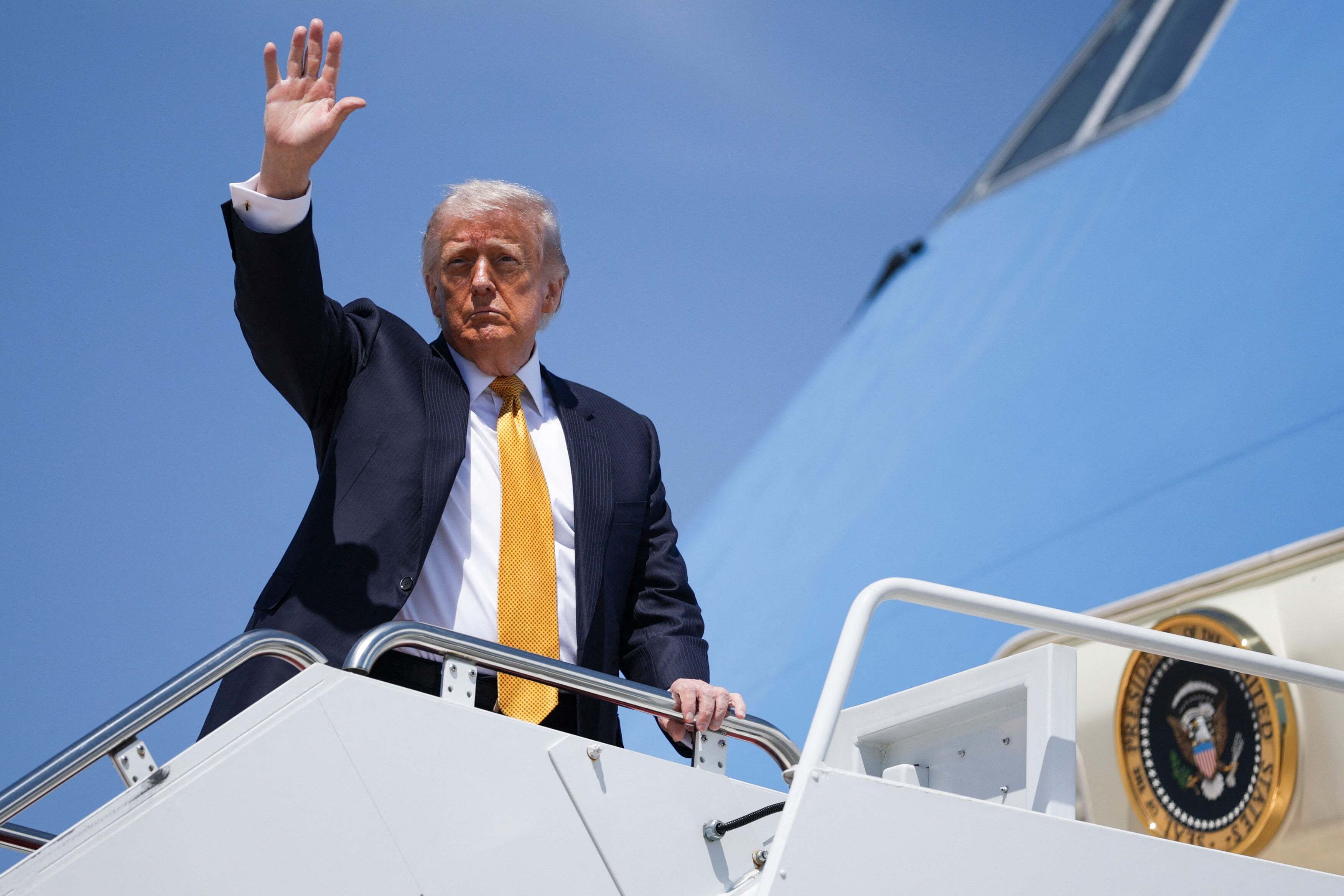 「アメリカ・ファーストに投票したのに」ベネズエラ領有を示唆したトランプ氏に批判続出