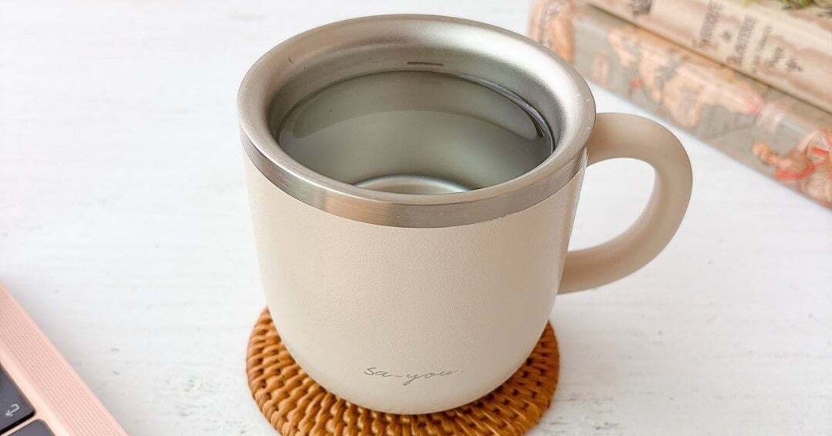 猫舌の救世主だわ！「白湯専用マグ」熱湯が3分で飲みごろになって感動。もう熱すぎて待つ必要なし！《購入レビュー》