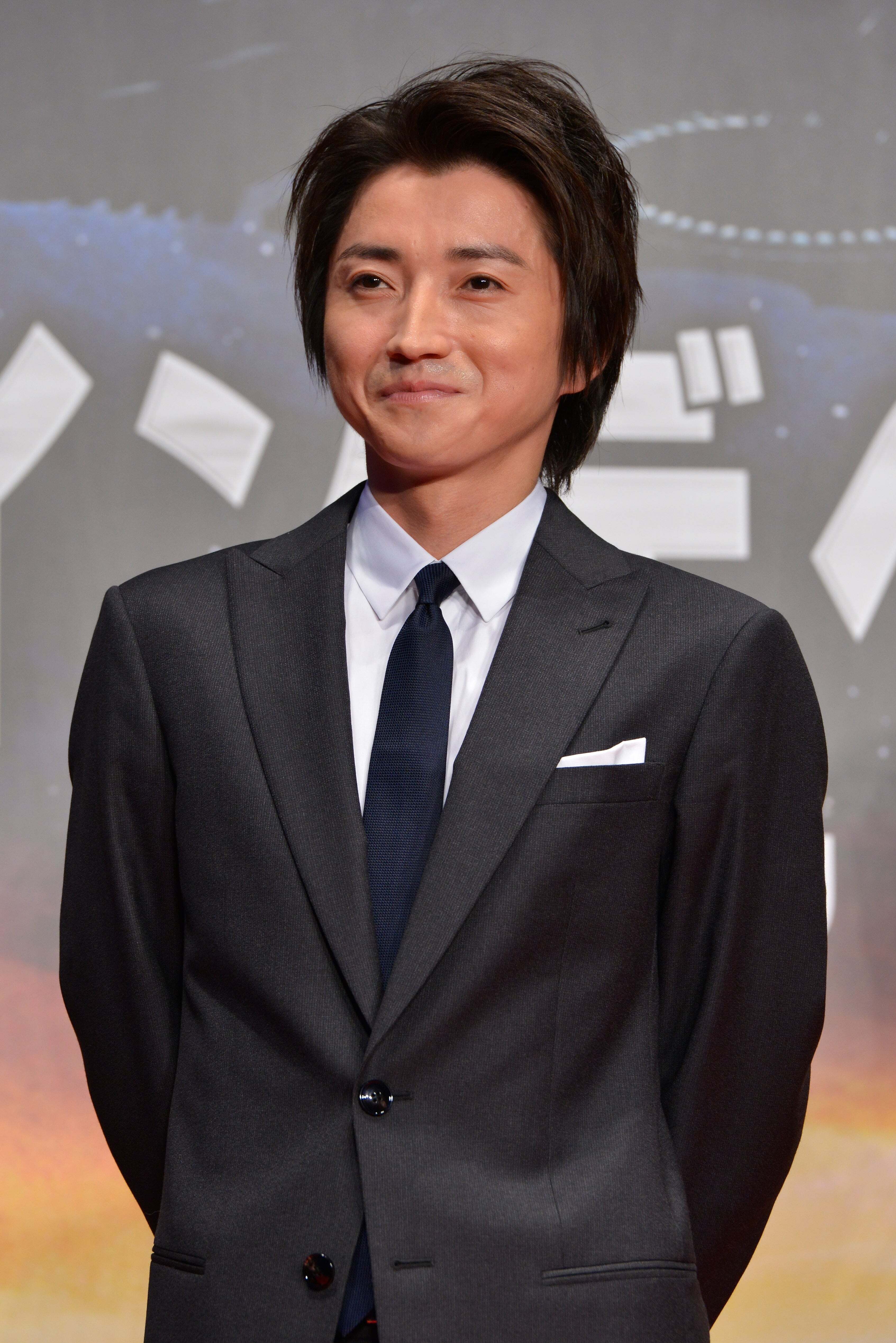 藤原竜也がカリカリ梅でASMRに挑戦⇒まさかのラストが話題に「かお！！」「クソ笑った」「見てるだけで唾が…」
