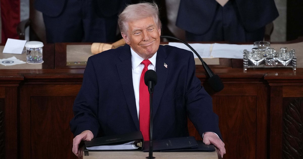 トランプ氏、ホワイトハウスXに“不気味な形"で登場。「二度見した」「最高の荒らし」とネット皮肉