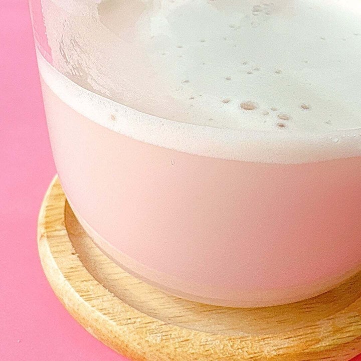 おうちで味わうカフェメニュー ふんわり桜ラテ