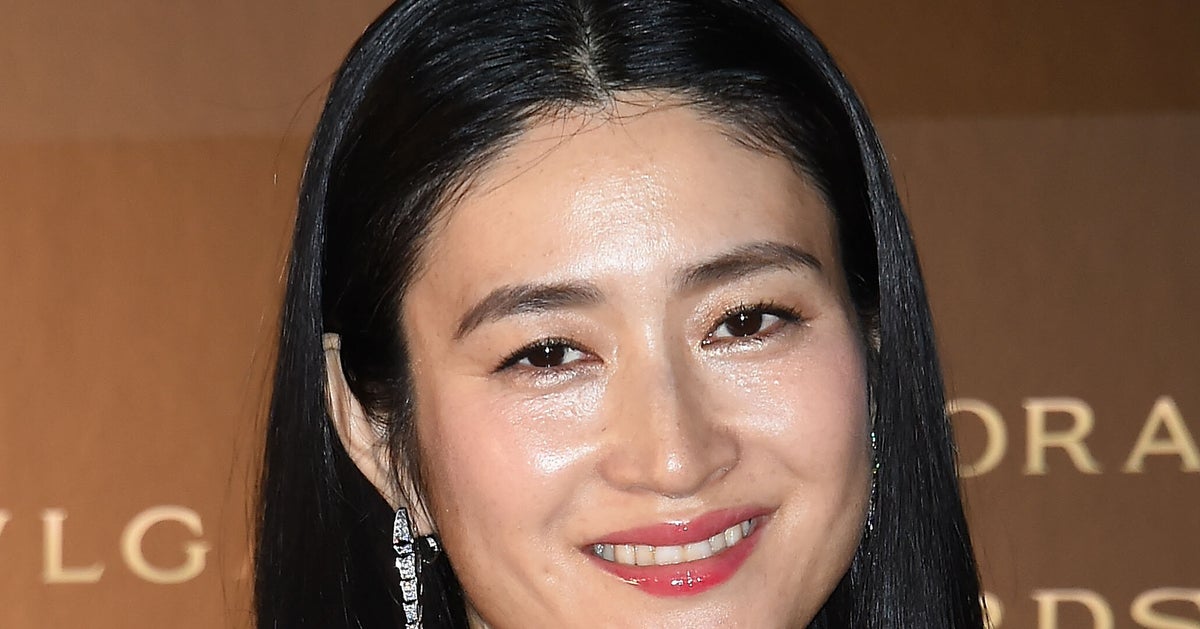小雪の“すっぴん＆私服“に反響「この佇まい！」⇒ 住宅街がランウェイにすら見える