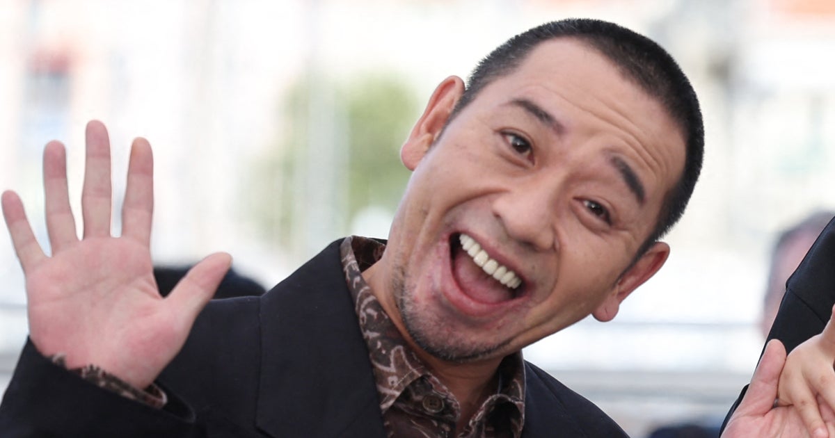 綾瀬はるか&千鳥・大悟、カンヌで手を取り合う2人が「お似合いすぎる!」⇨「世界の大悟」「素敵」と絶賛の声