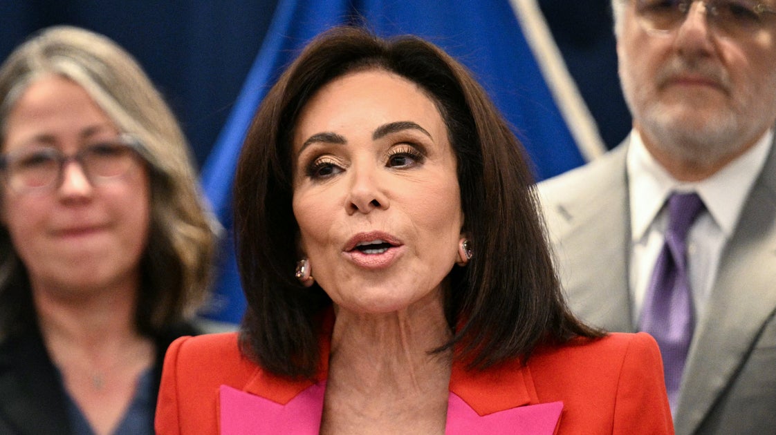 https://img.huffingtonpost.com/asset/6a0b7ec6140000c208025ce6.jpeg?cache=GvXLHJAGyT&ops=500_281,scalefit_1200_630