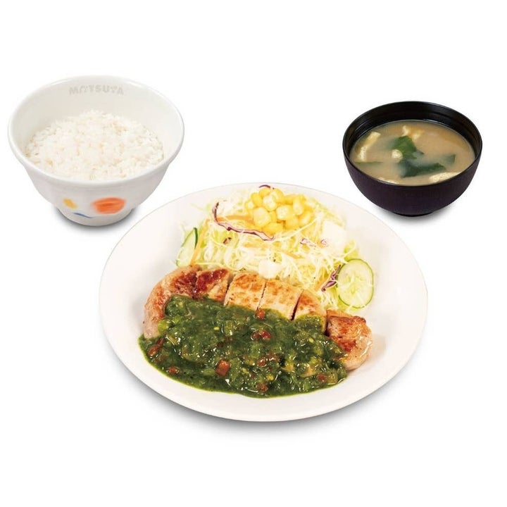 松屋「チミチュリソース厚切りポークグリル定食」