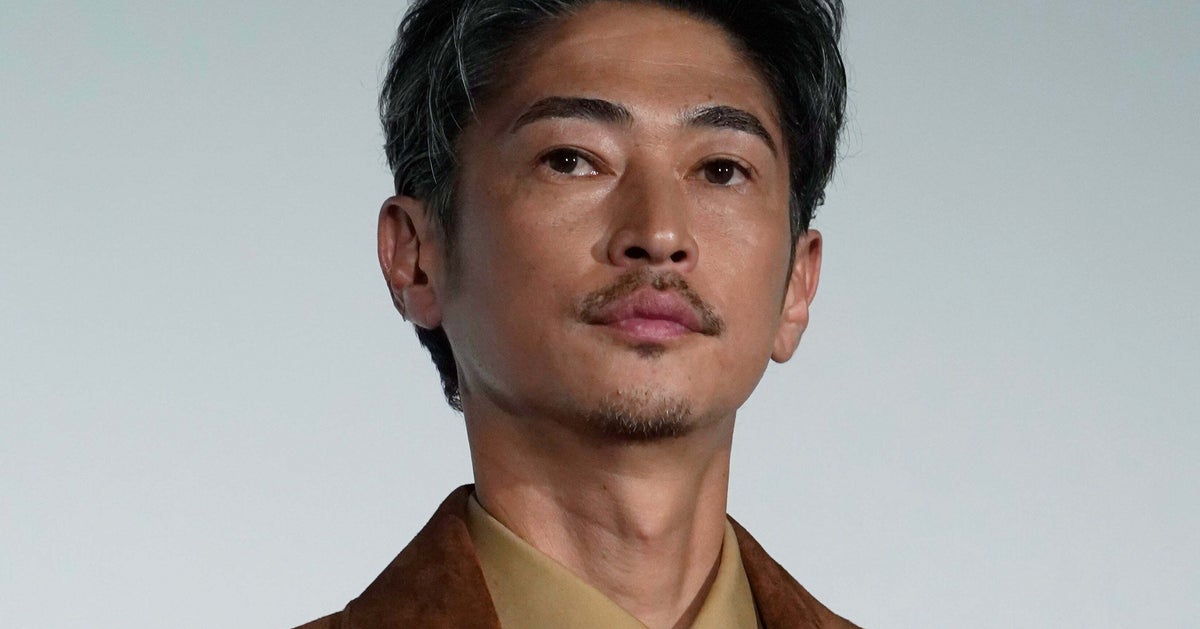 窪塚洋介、息子の卒業文集を公開→「字がキレイ」「文章力もすごい」「朝から泣いてしまいました」と話題に