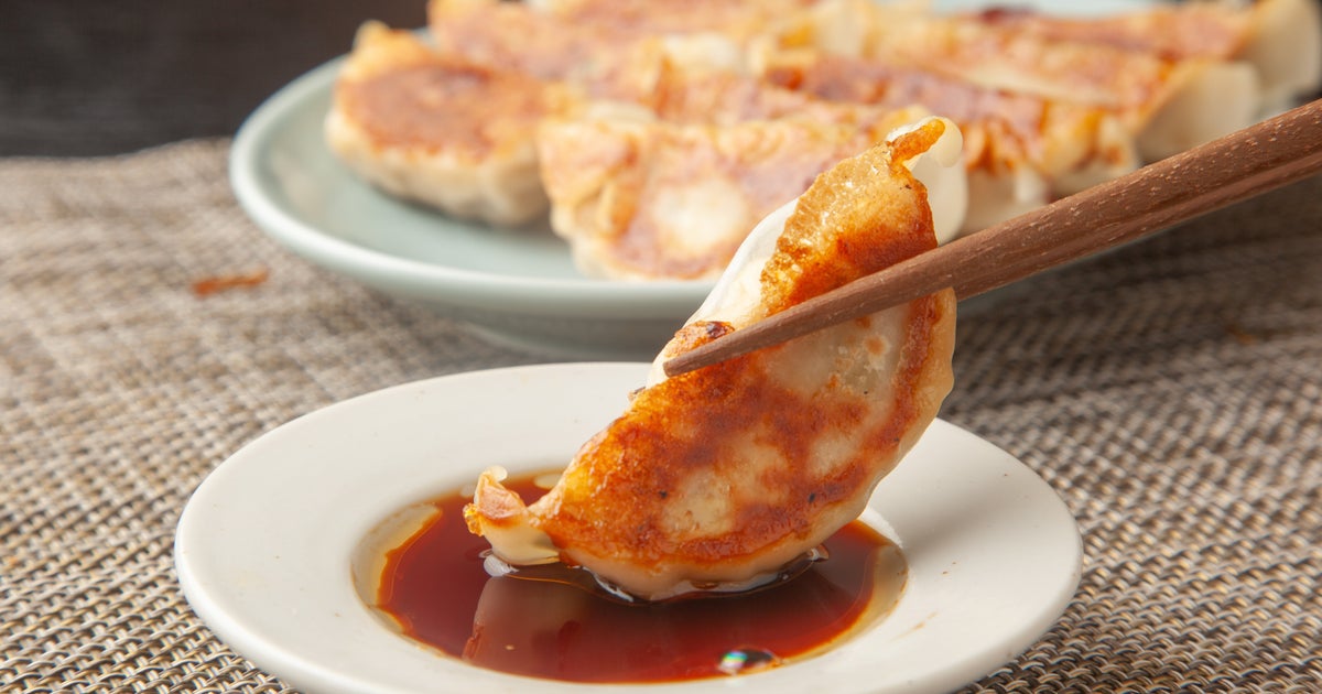 【餃子のタネにはコレ混ぜて】お店のようなジュワッと感に。「試してみます」「知らなかった~」と反響