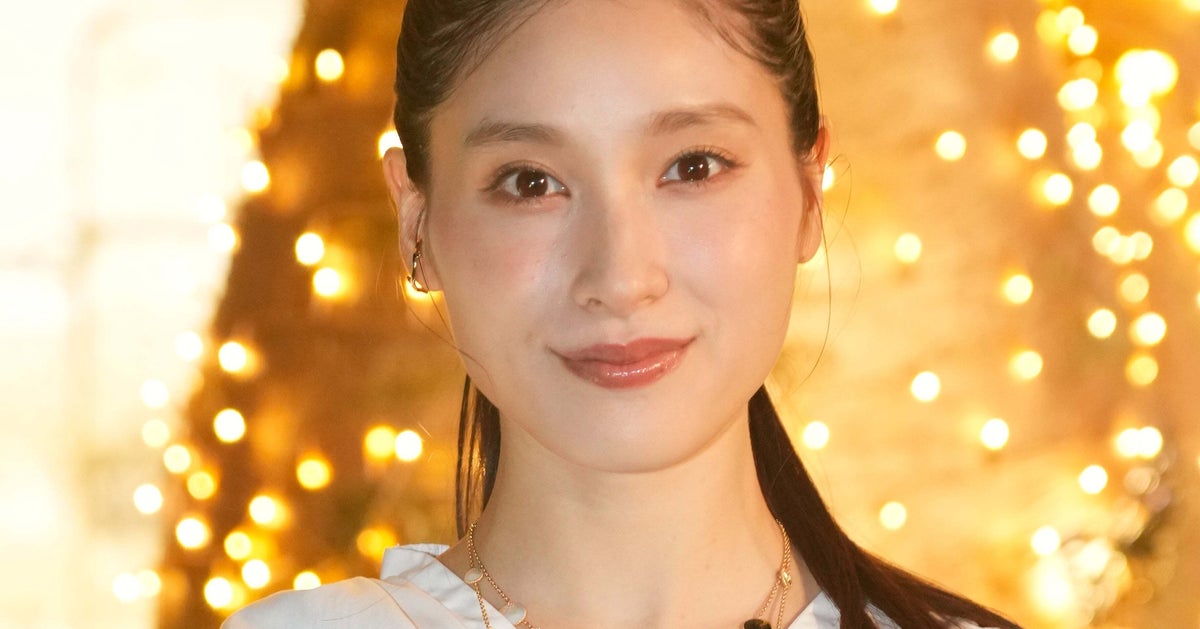 土屋太鳳の“着物姿”にSNSクギづけ「所作が上品」「ステキすぎ」「本当によく似合います」