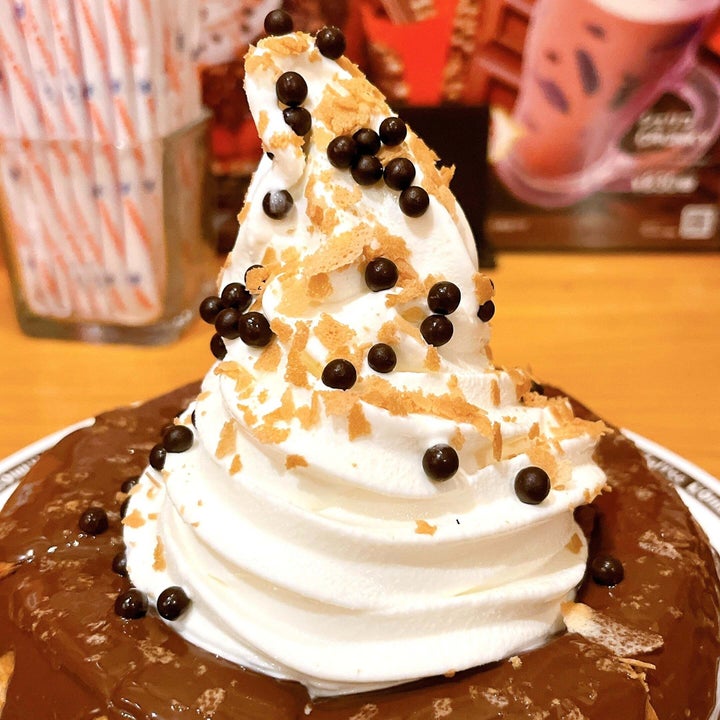 コメダ珈琲店「シロノワール CRUNKY」