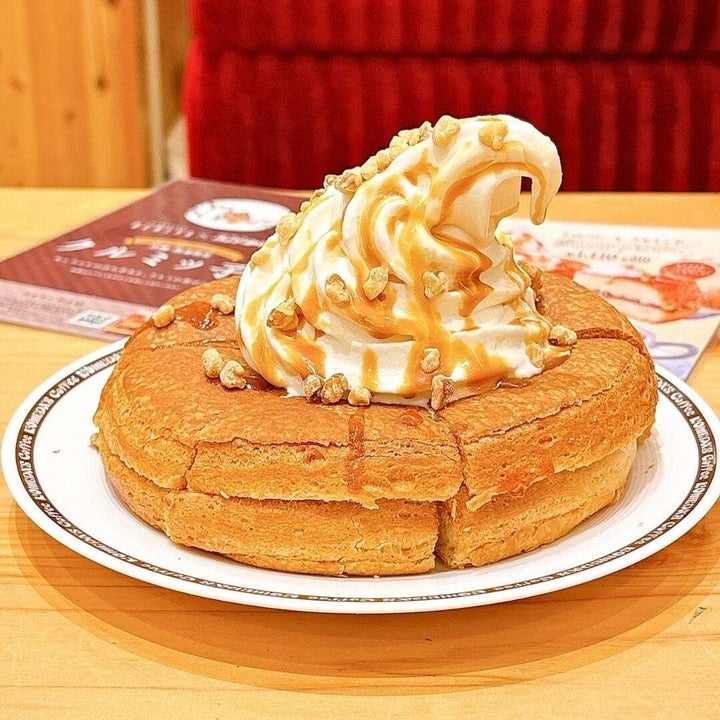 コメダ珈琲店「シロノワール クルミッ子」