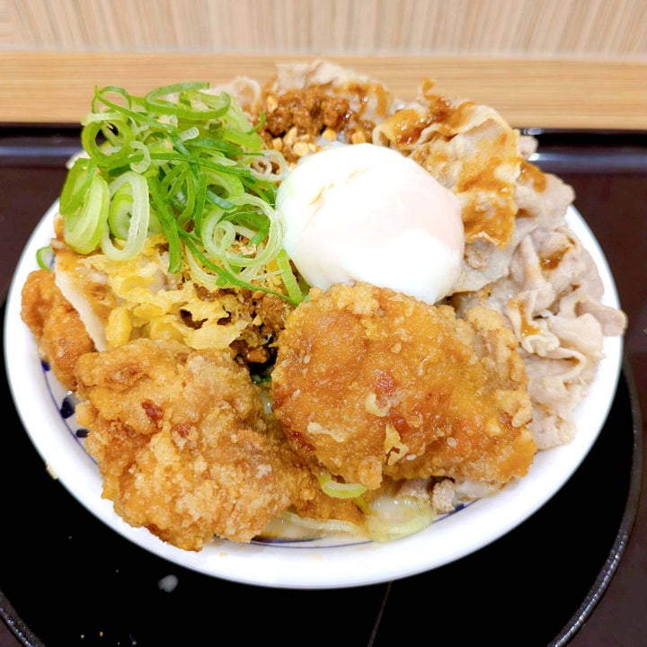 はなまるうどん「爆担々」