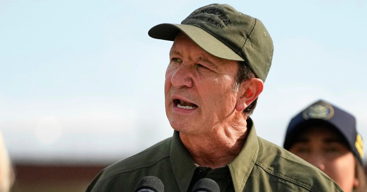 https://img.huffingtonpost.com/asset/6a0daf87140000c273027be1.jpeg?cache=4e34CqK0b4&ops=1200_630