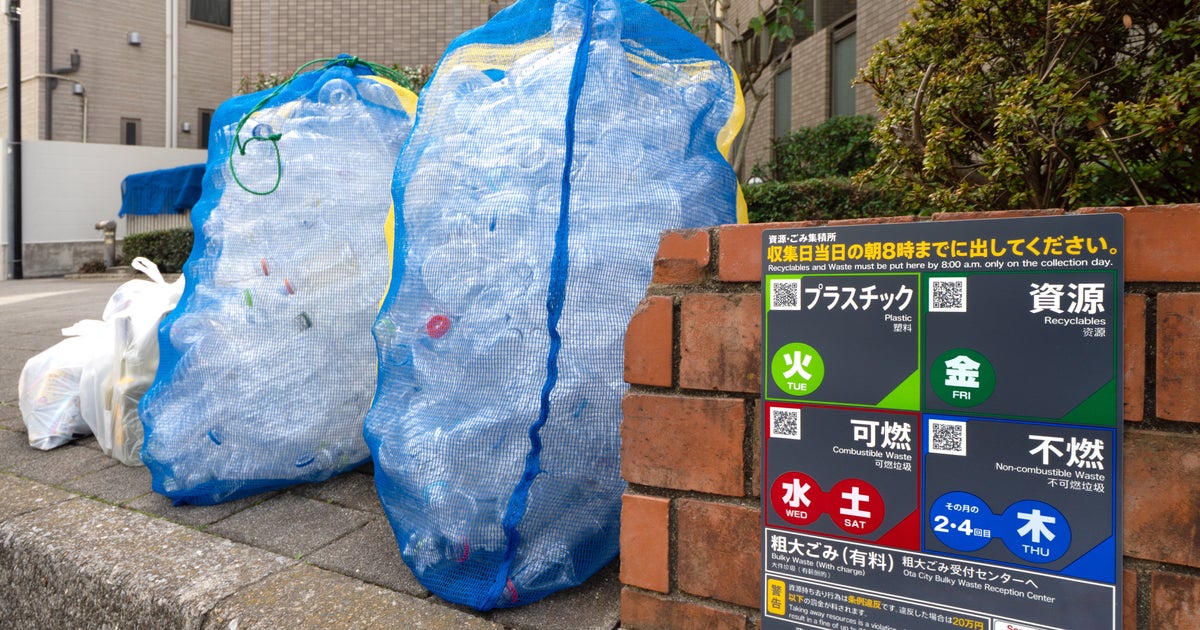 「ごみ集積所は語る」無造作に積まれた“ペットボトルの山”…対照的な2枚の現場写真に反響