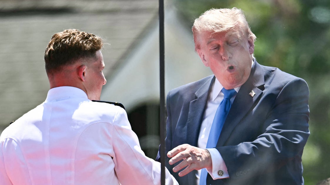 Trump Gets Distracted By Coast Guard Cadets' Good Looks At Commencement
