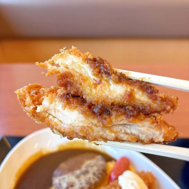 かつやの「揚げオムカレー」