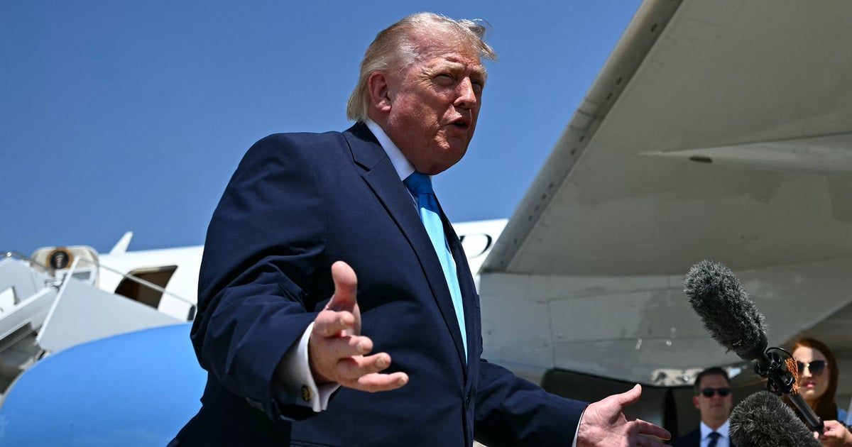 https://img.huffingtonpost.com/asset/6a0ea1f81600001ca9c1937d.jpeg?cache=cE3bXbnnzN&ops=1200_630