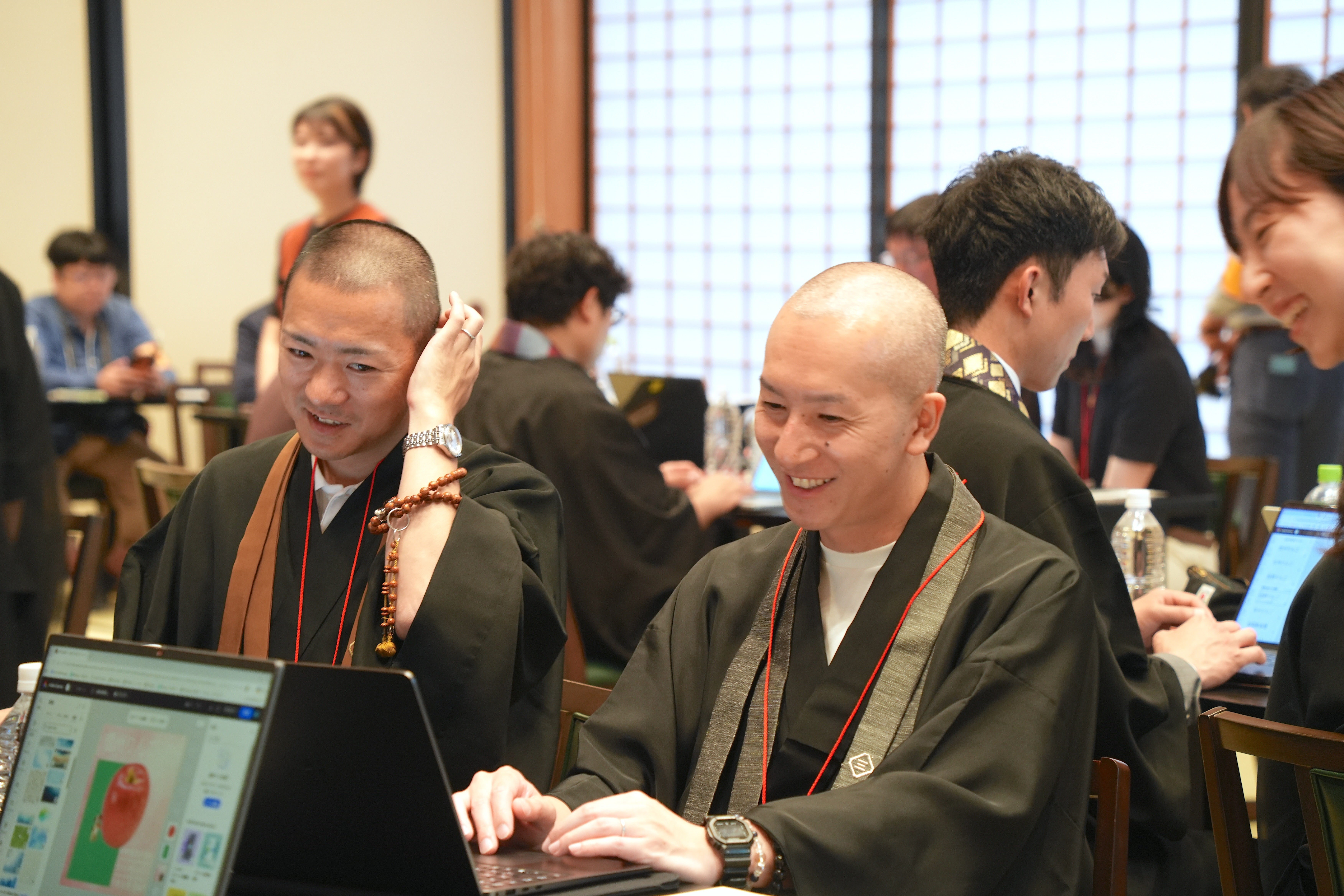 お坊さんが生成AIを学んでみたら→「えっ！すごい」「おもしろい」。僧侶もインスタ画像作り。今、お寺のSNS発信がアツい