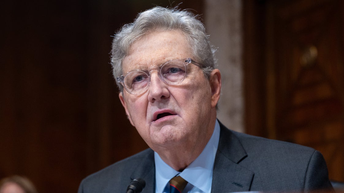 GOP Senator Rants About ‘Incompetent’ Foreign Leaders