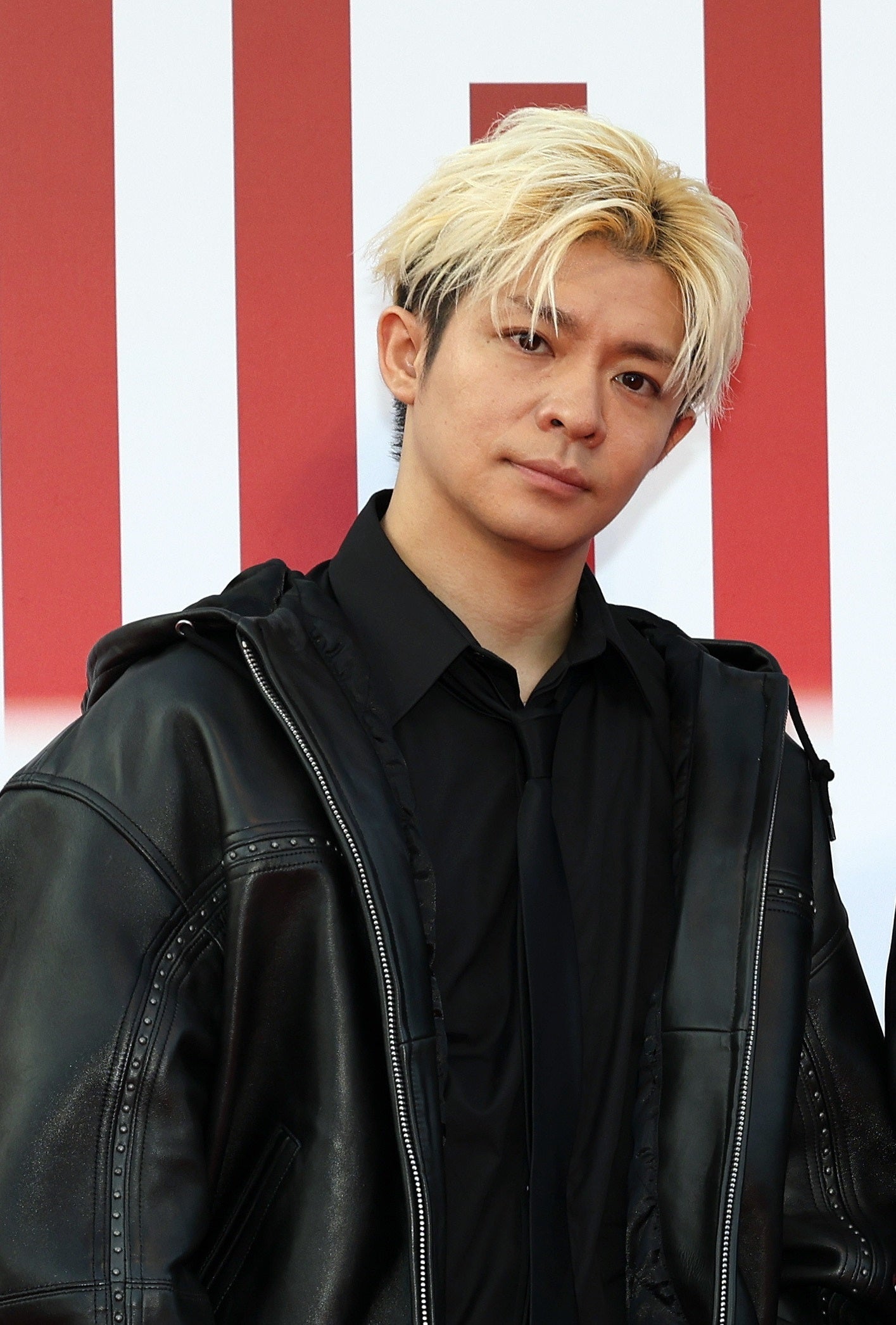 Number_i岸優太、“新しいおもちゃ”で遊ぶ姿に反響⇨平野紫耀も「買ったの？」と反応「遊び方がレベチすぎる」